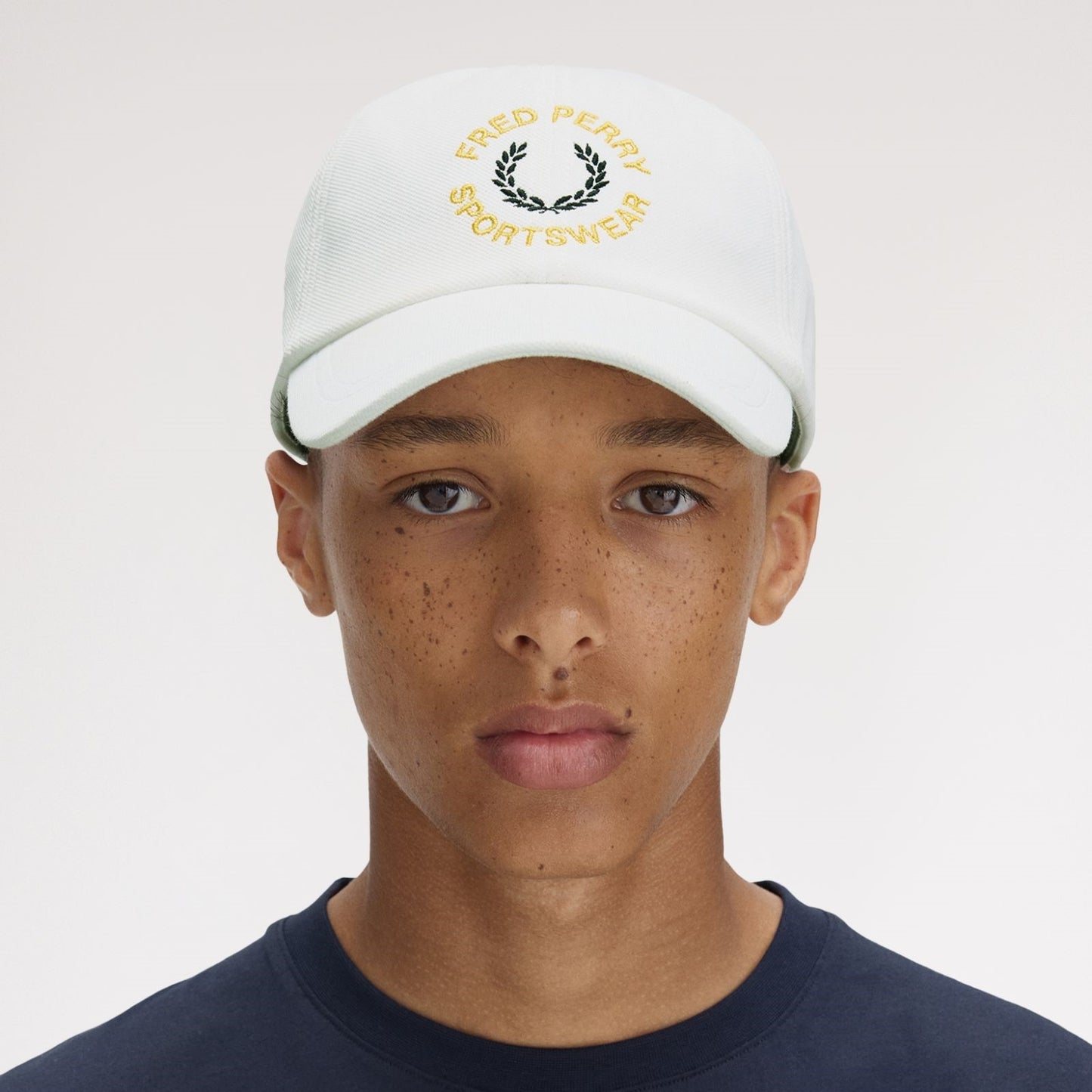 FRED PERRY Boné gráfico sportswear - CARISMAstore