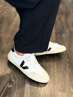 VEJA Sapatilhas volley canvas white black