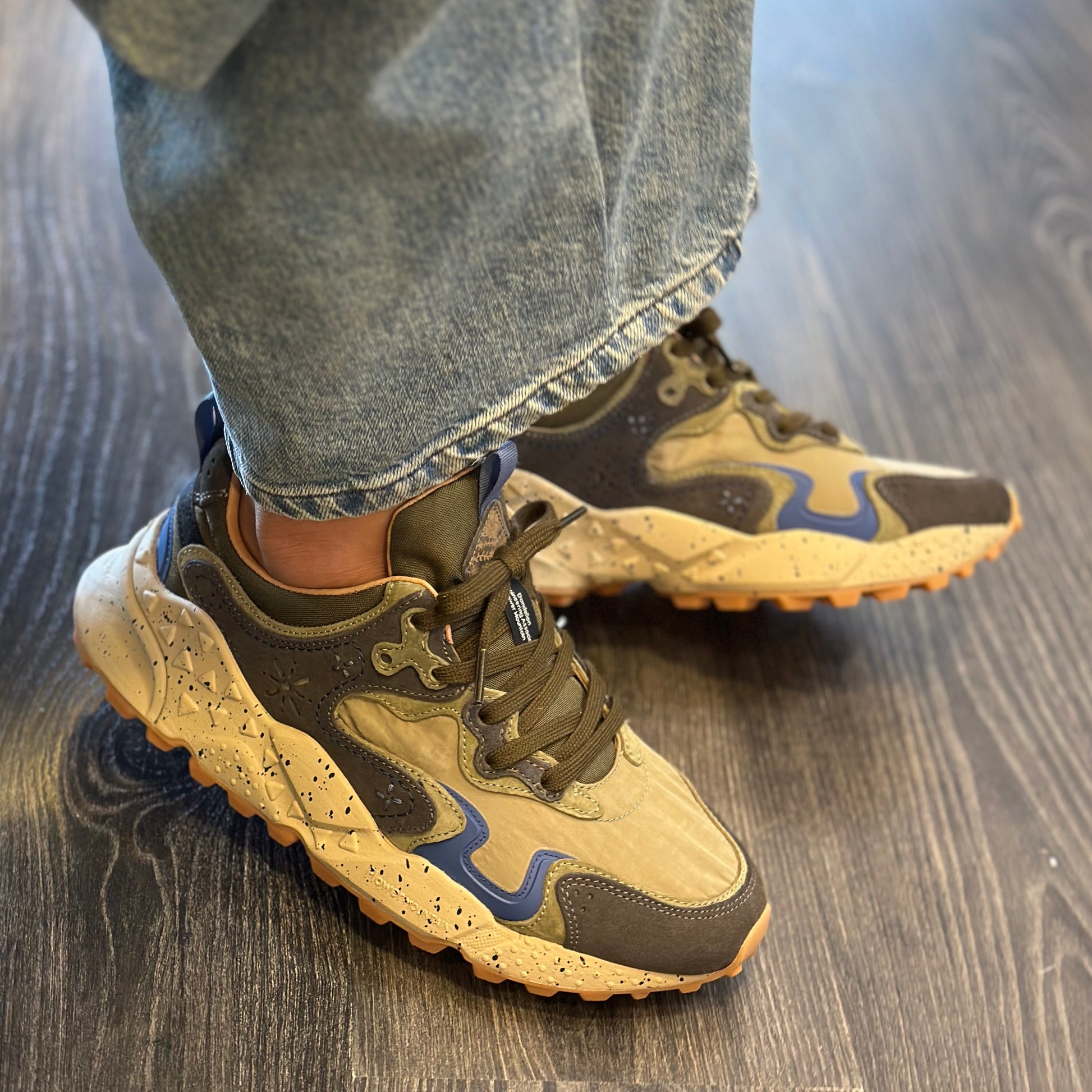 FLOWER MOUNTAIN Sapatilhas rulis - CARISMAstore