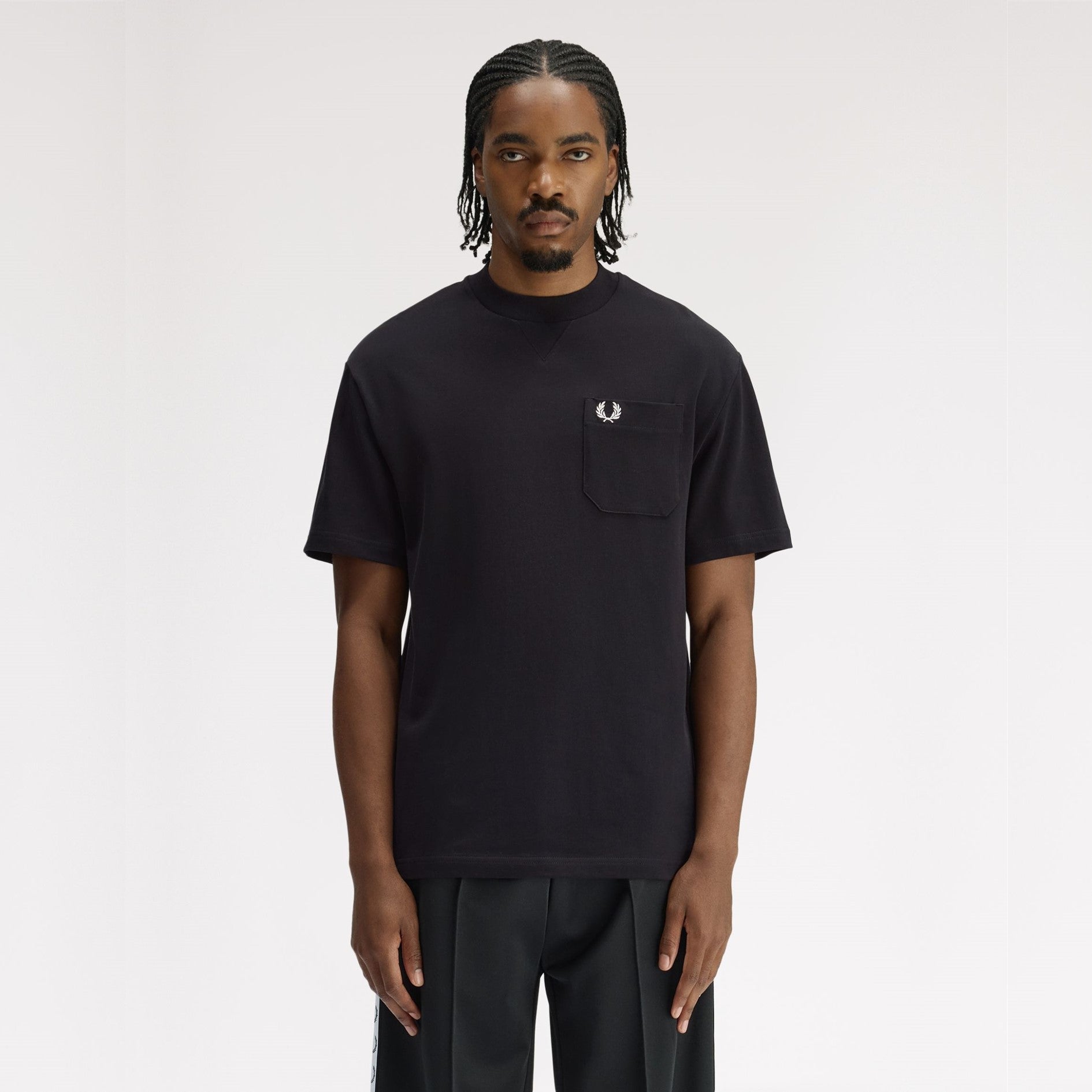 FRED PERRY T-shirt com detalhe no bolso