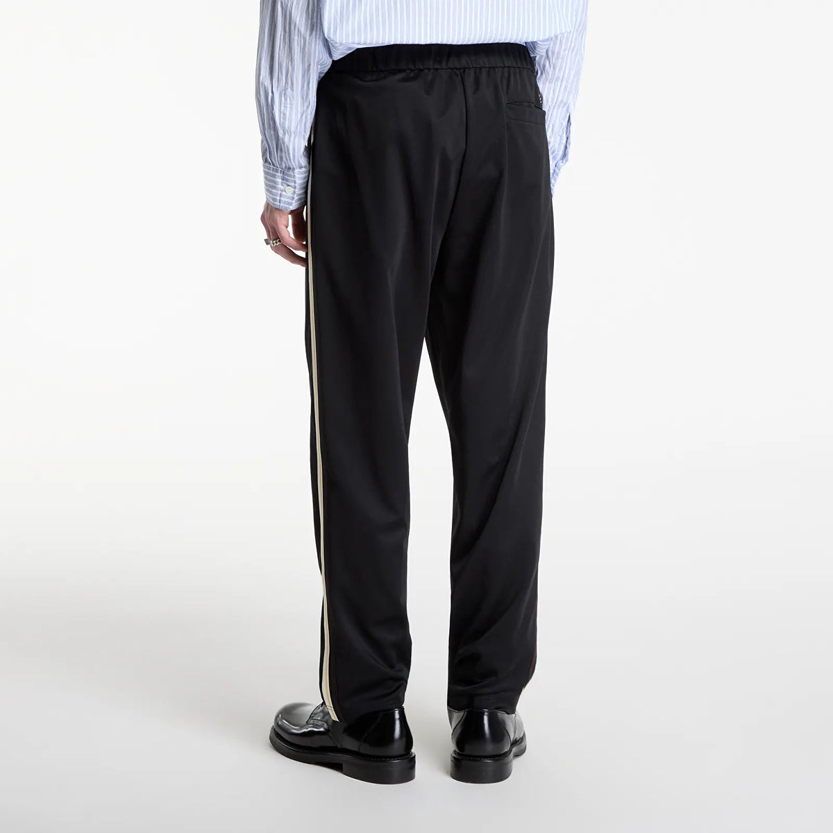 FRED PERRY Calça com fita adesiva nas pontas