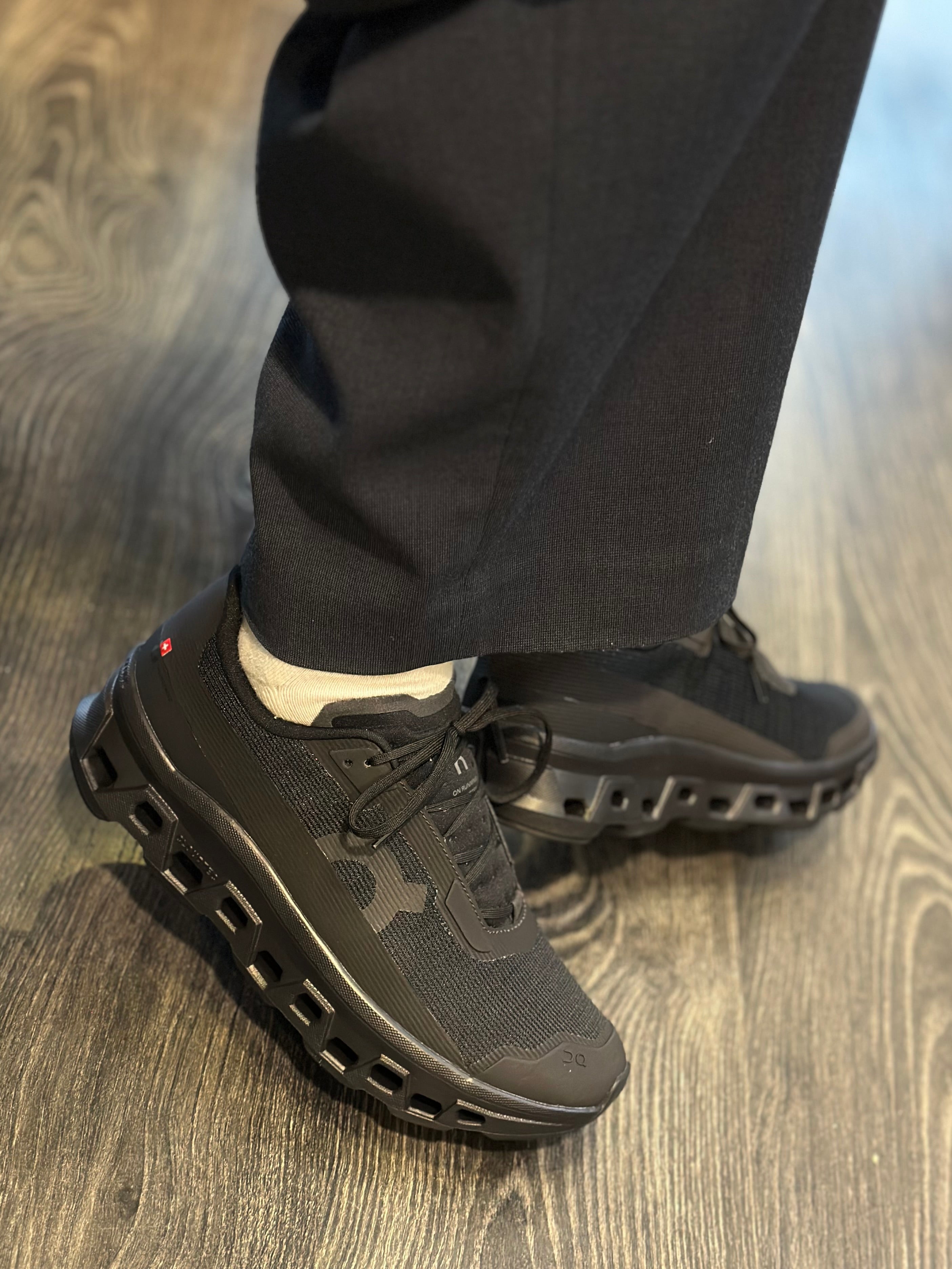 ON Sapatilhas cloudmonster void