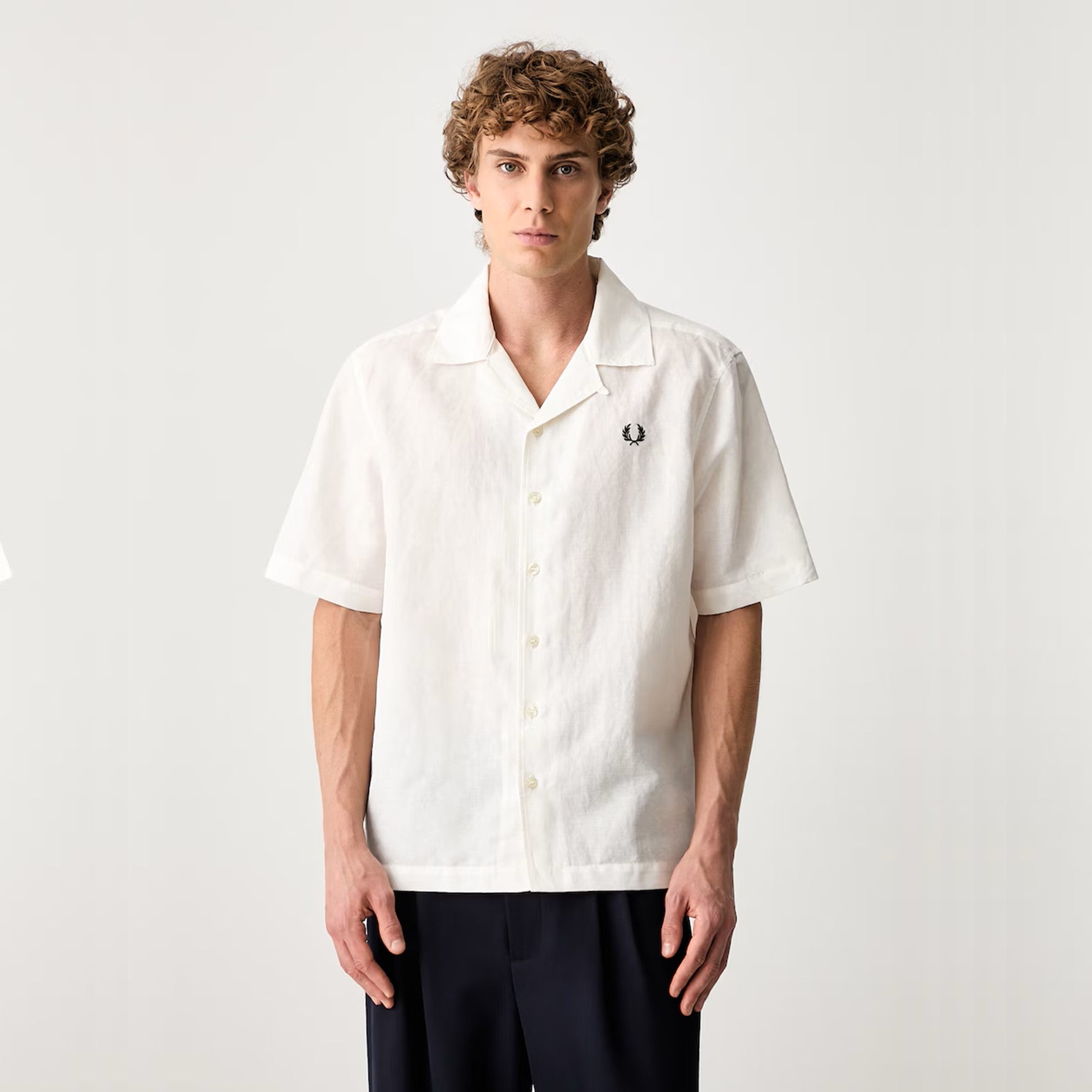 FRED PERRY Camisa de linho com gola