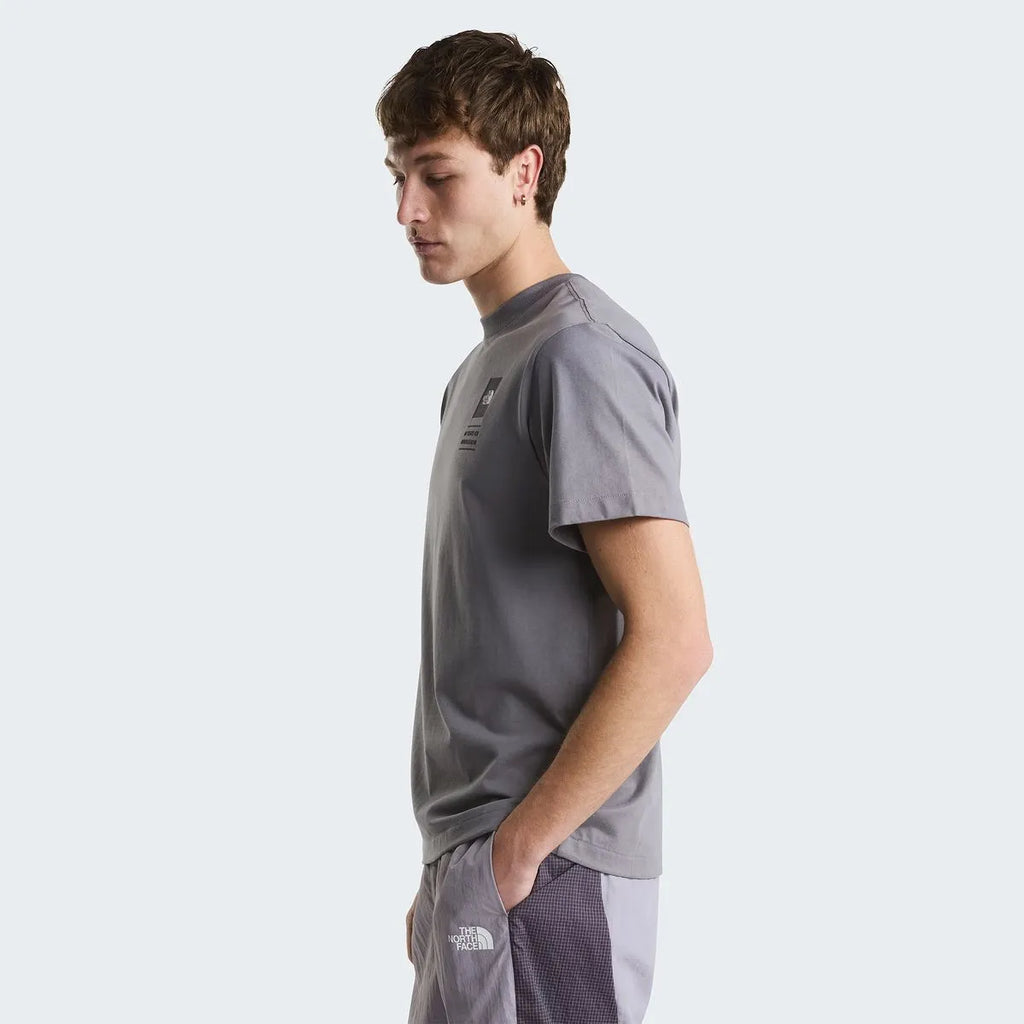 THE NORTH FACE T-shirt Celebration Relaxed