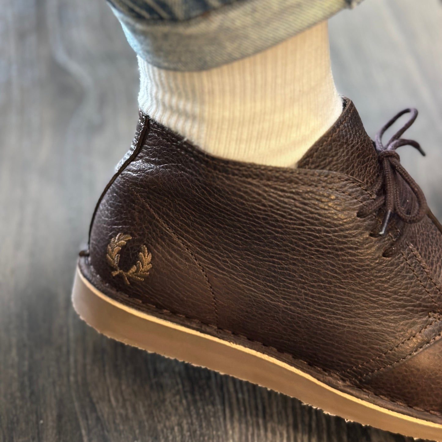 FRED PERRY Hawley em pele - CARISMAstore