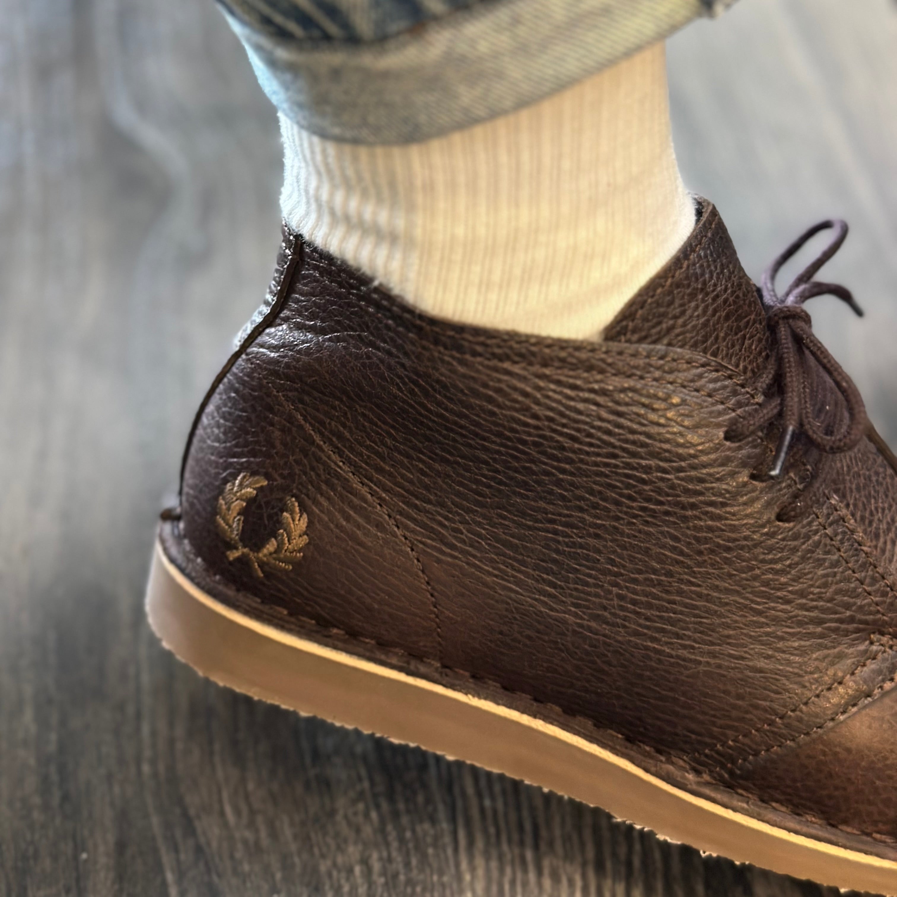 FRED PERRY Hawley em pele - CARISMAstore