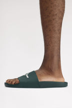 FRED PERRY Chinelos abertos com o símbolo da marca