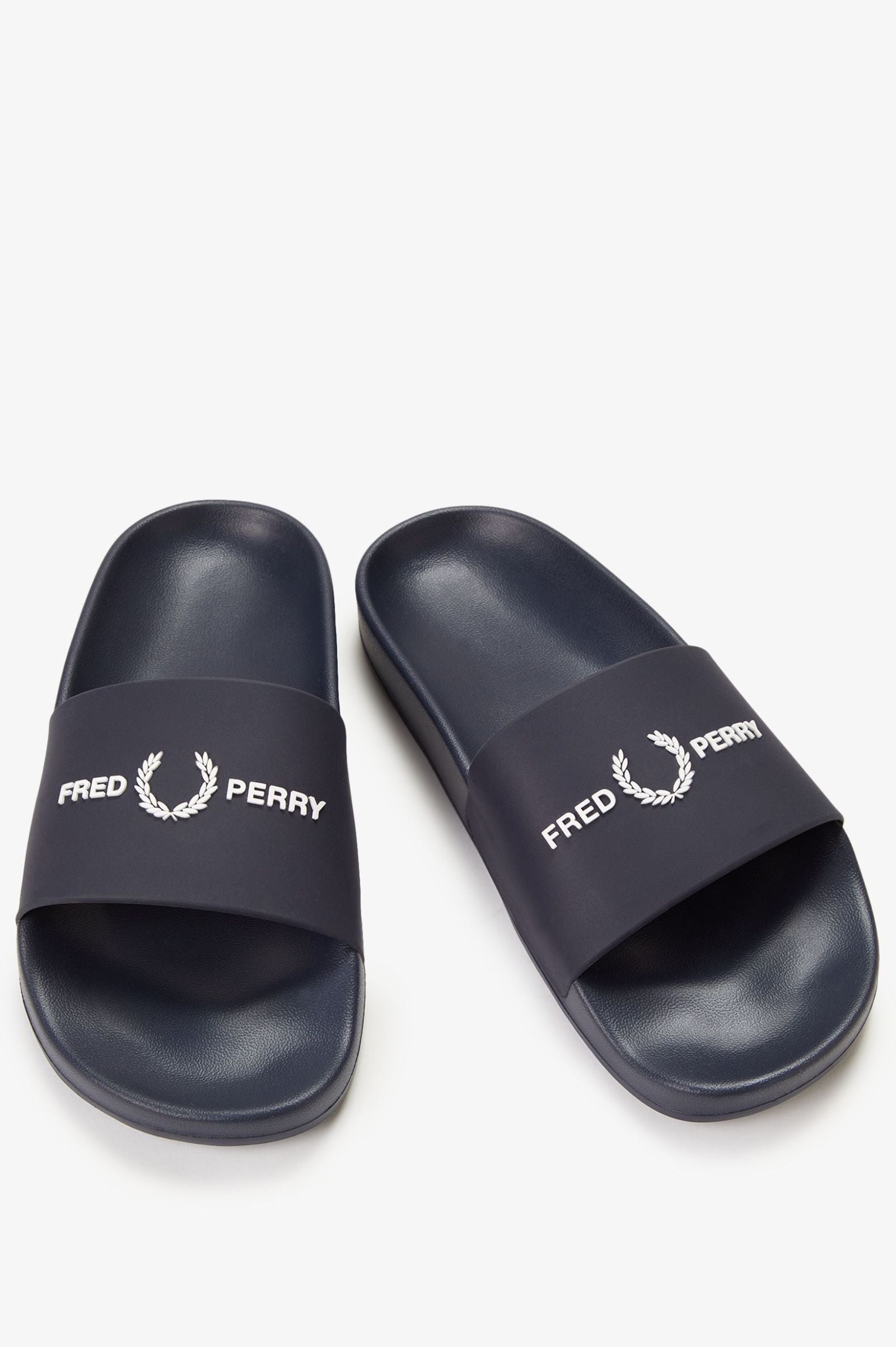 FRED PERRY Chinelos abertos com o símbolo da marca