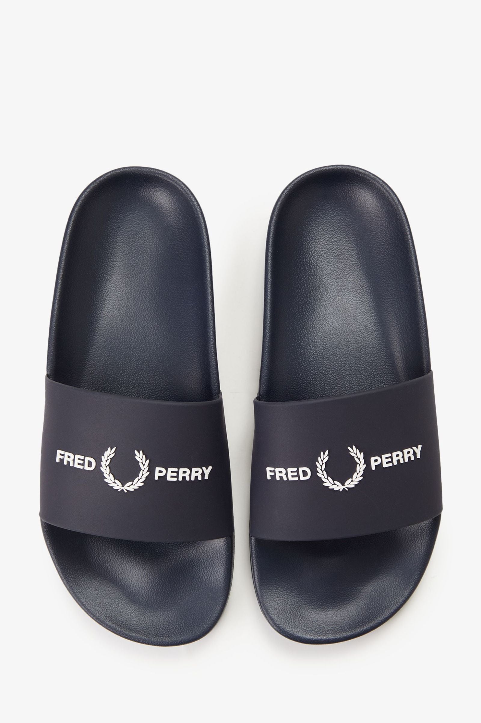 FRED PERRY Chinelos abertos com o símbolo da marca