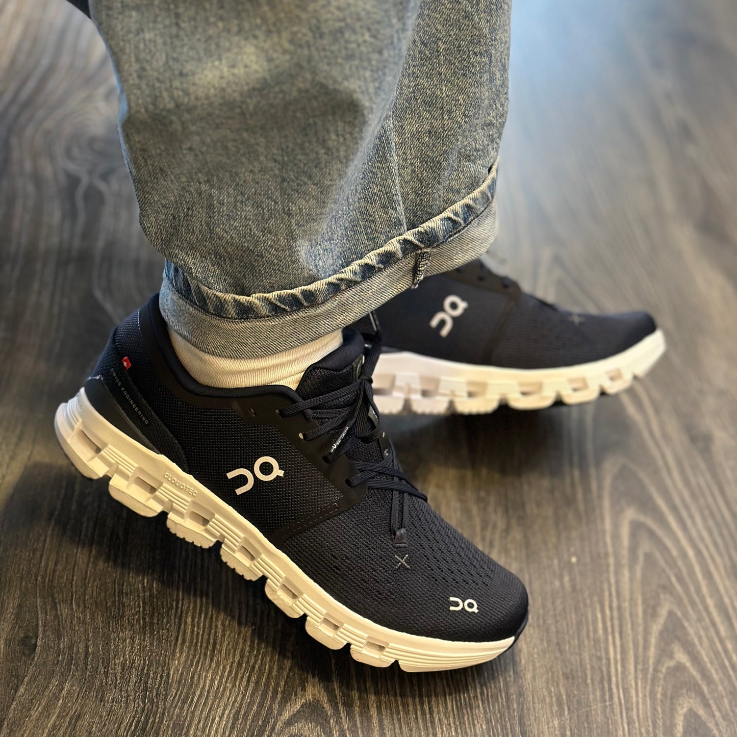 ON Sapatilhas cloud x 4 - CARISMAstore