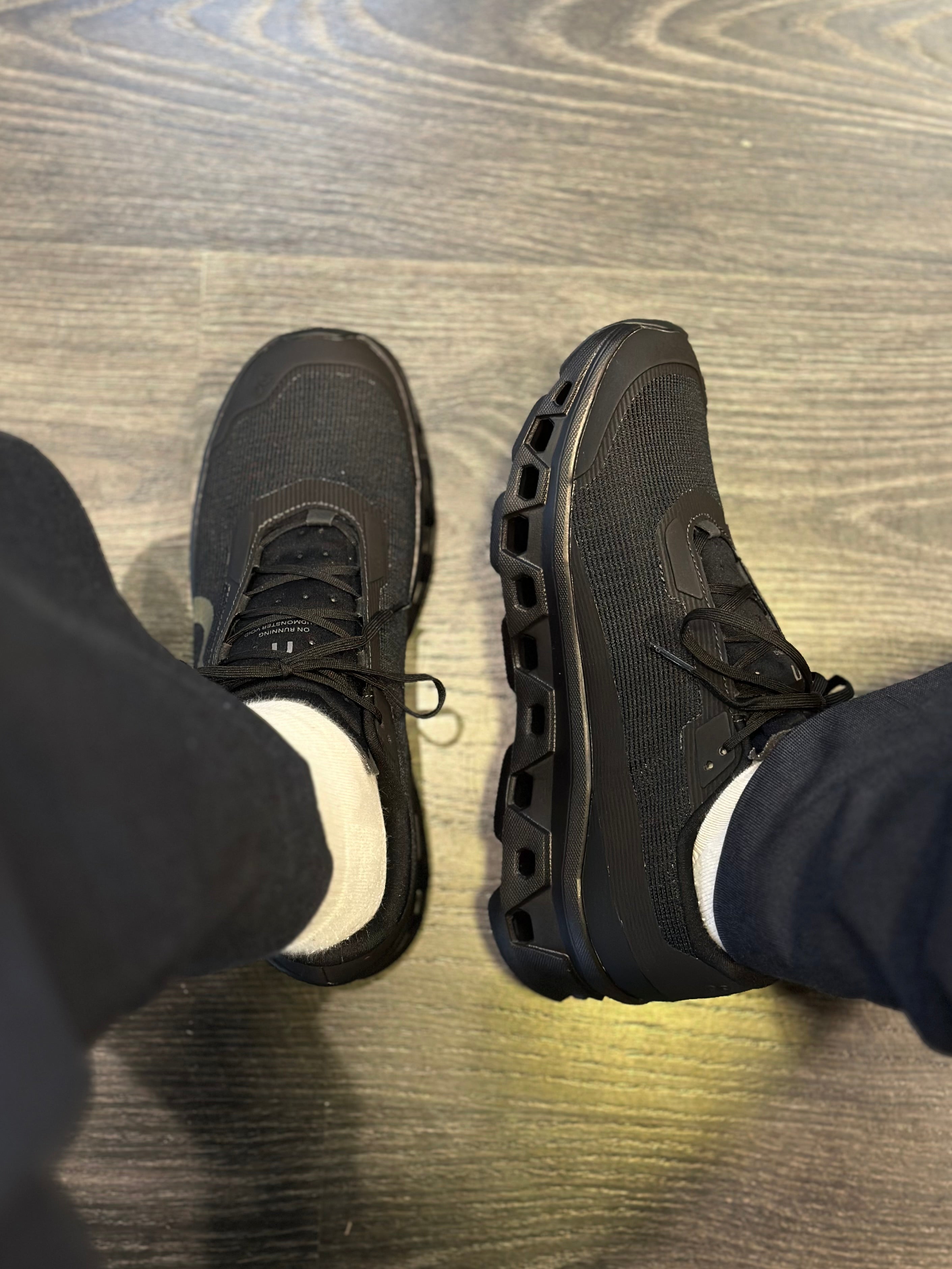 ON Sapatilhas cloudmonster void