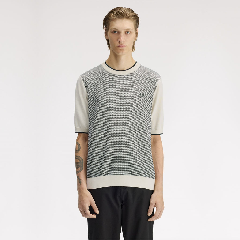 FRED PERRY T-shirt em malha com losangos tónica
