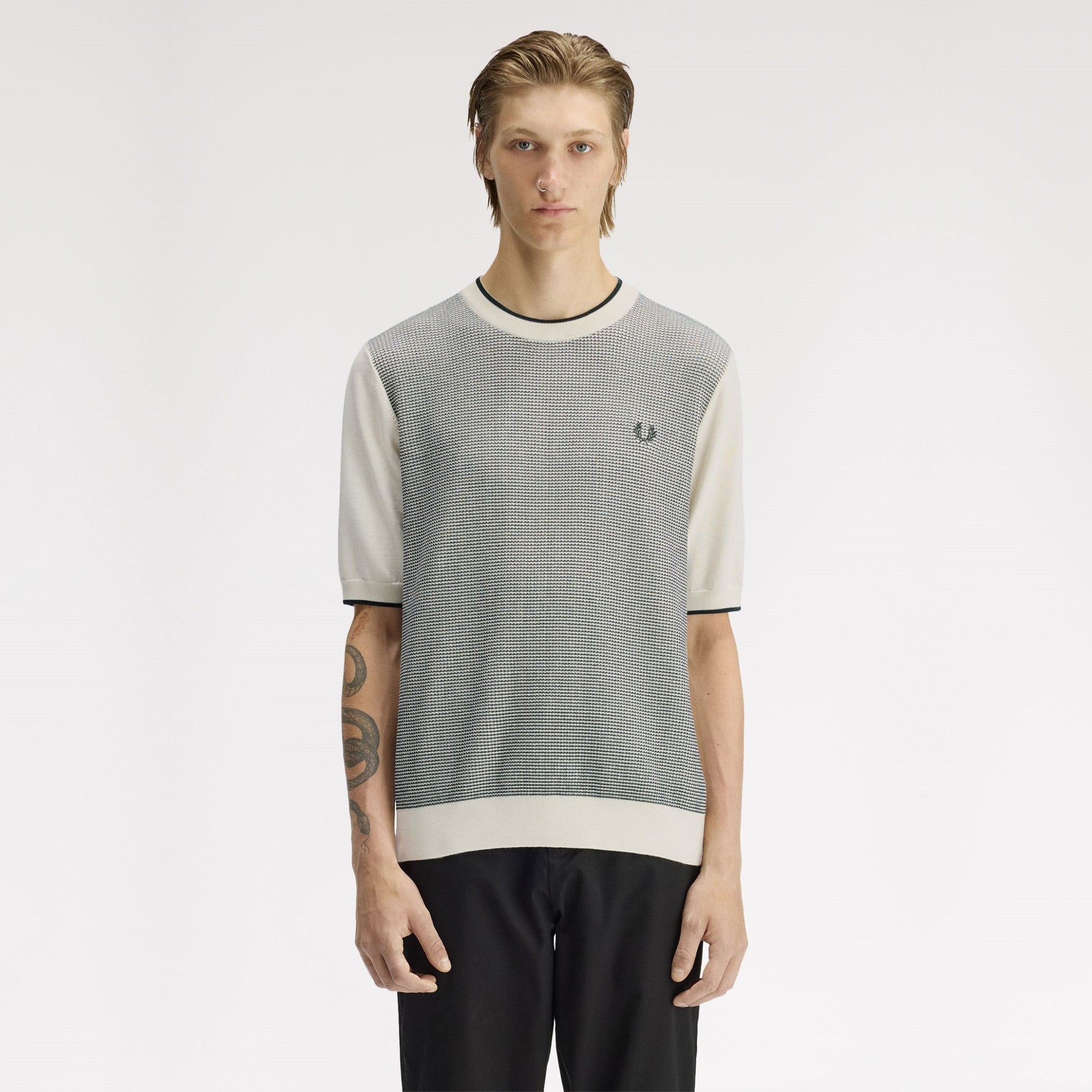 FRED PERRY T-shirt em malha com losangos tónica