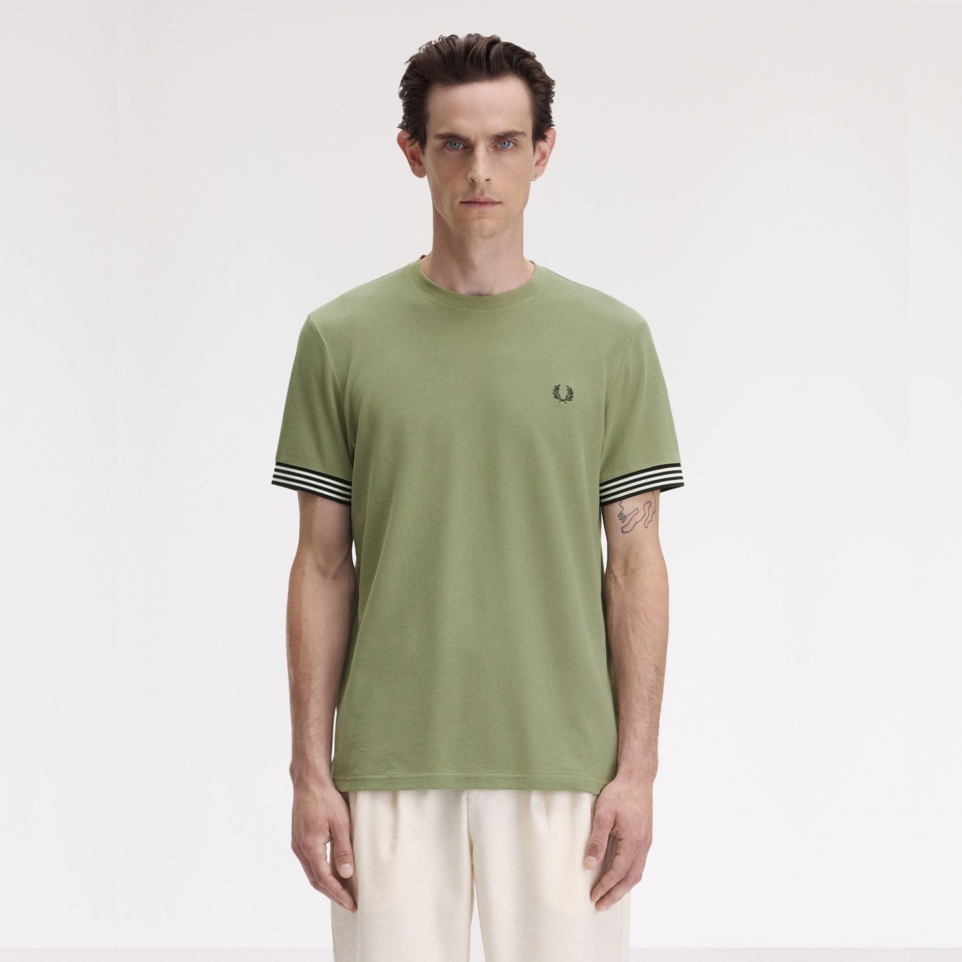 FRED PERRY T-shirt com punhos às riscas - CARISMAstore