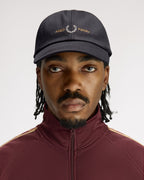 FRED PERRY Boné em sarja bordado