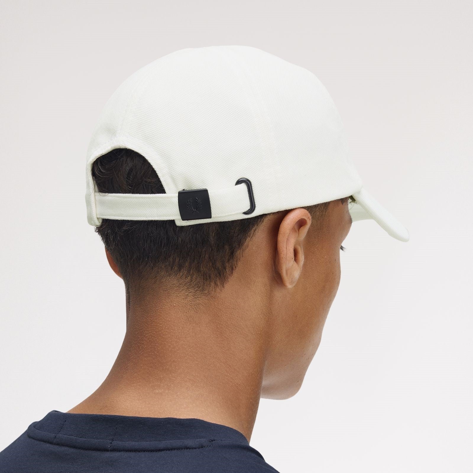 FRED PERRY Boné gráfico sportswear - CARISMAstore