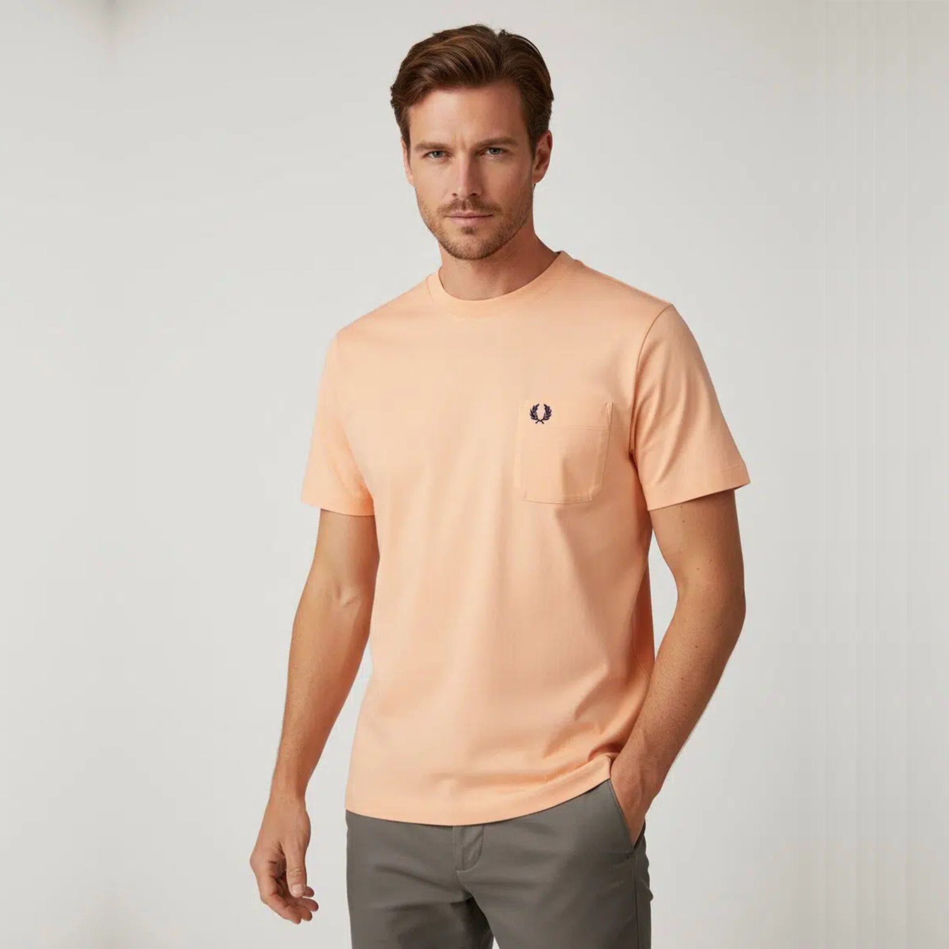 FRED PERRY T-shirt com detalhe no bolso