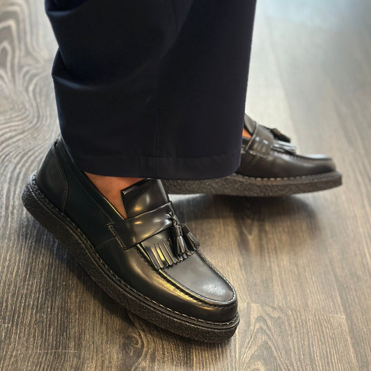 FRED PERRY Mocassim com borla em pele