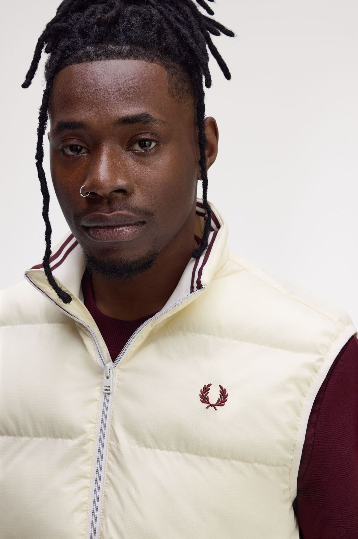 FRED PERRY Colete com isolamento