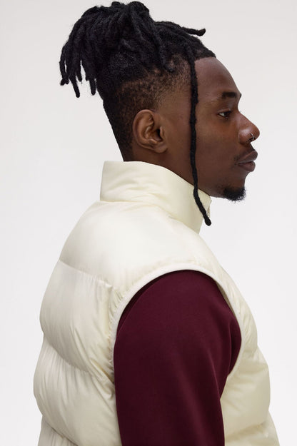 FRED PERRY Colete com isolamento