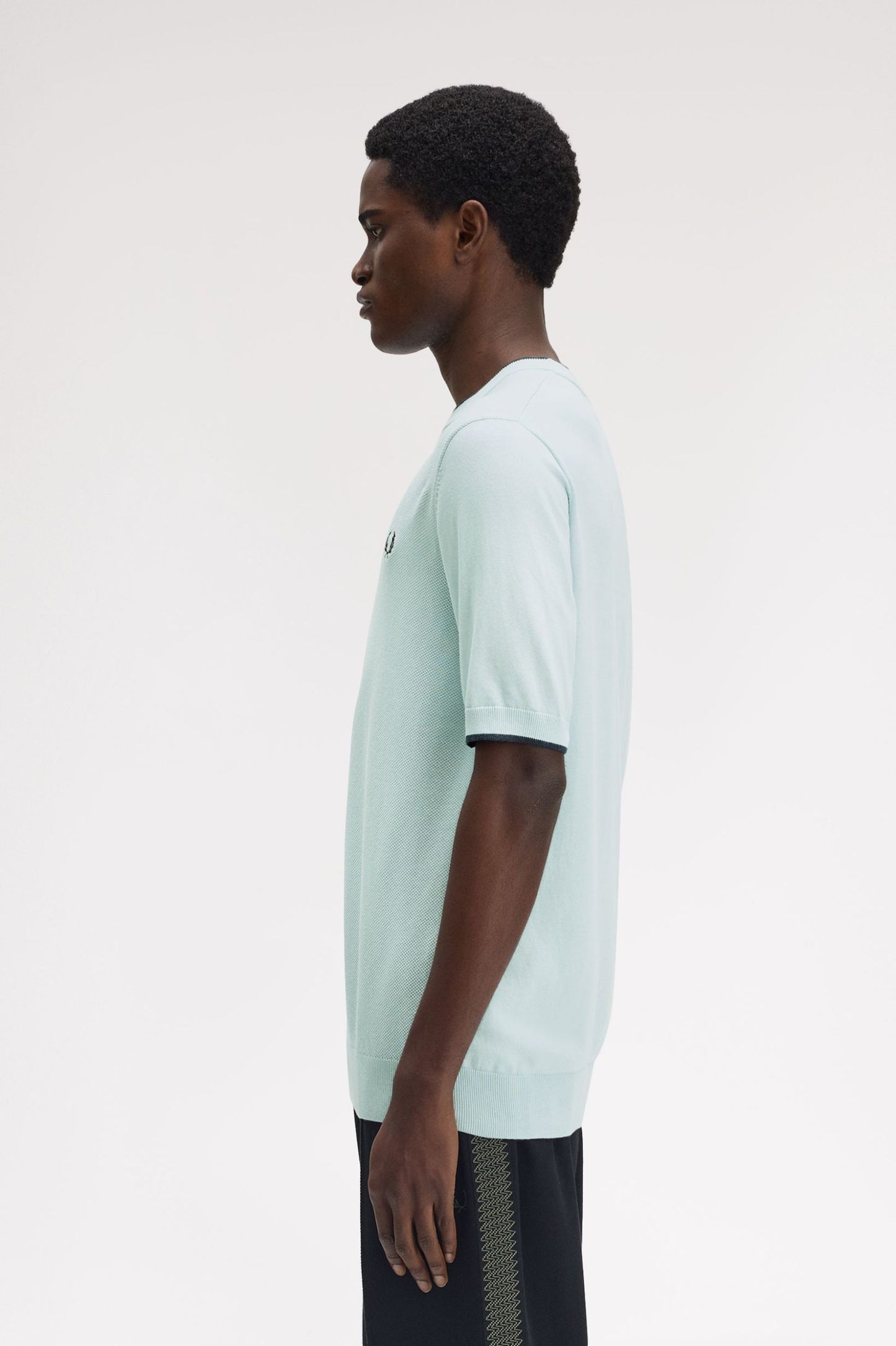 FRED PERRY T-shirt em malha com frente texturada - CARISMAstore