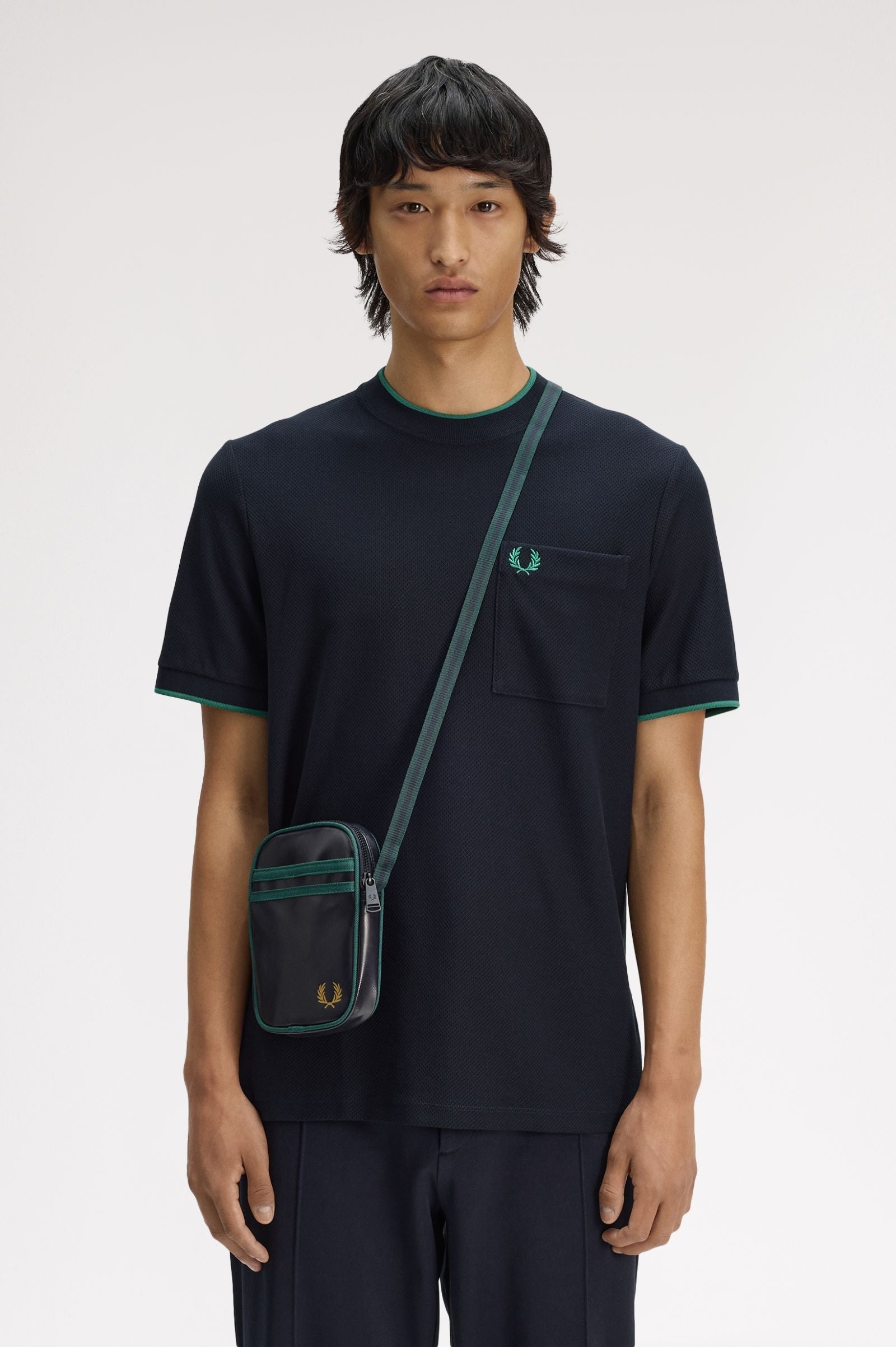 FRED PERRY Bolsa a tiracolo pequena clássica