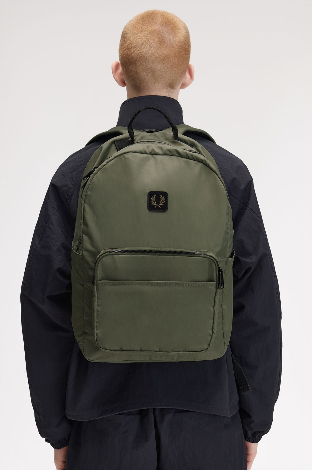 FRED PERRY Mochila em nylon enrugado