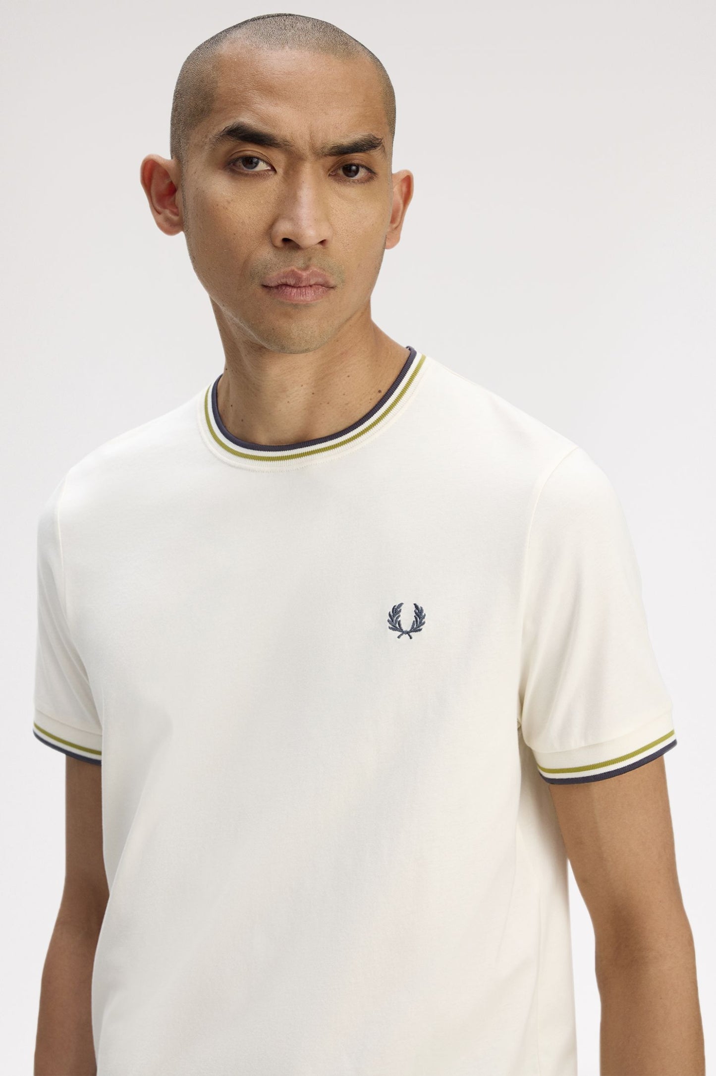 FRED PERRY T-shirt com borda com ponto descontínuo dupla - CARISMAstore