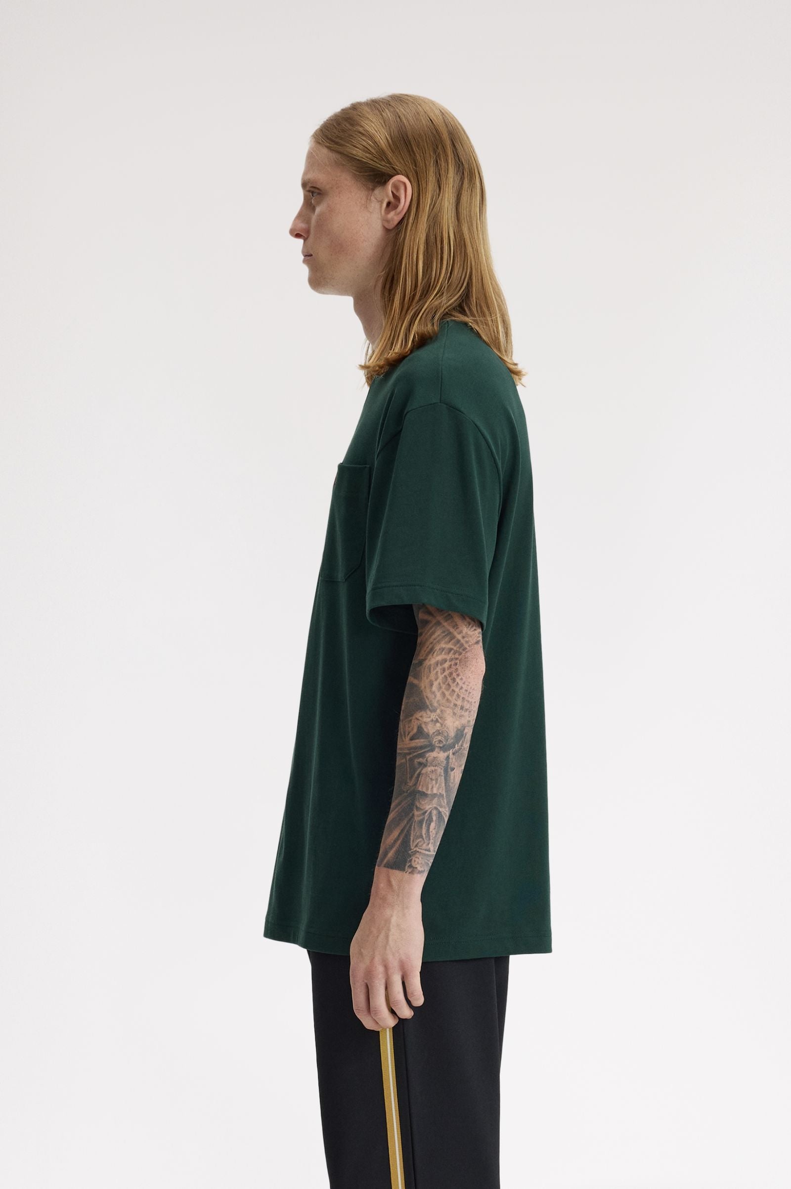 FRED PERRY T-shirt com detalhe no bolso