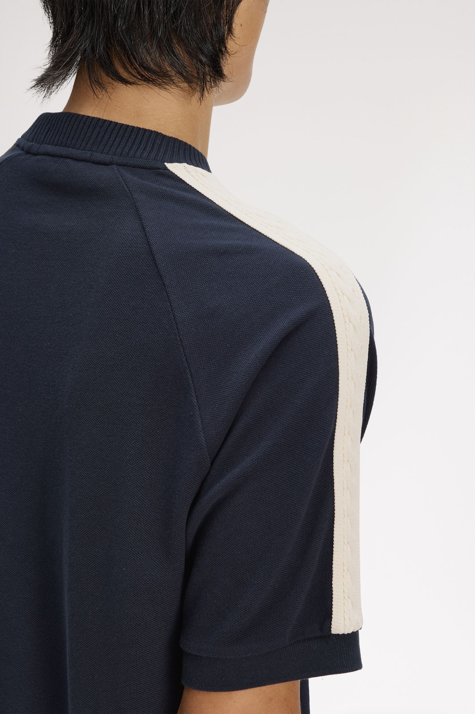 FRED PERRY T-shirt com fita em malha entrançada