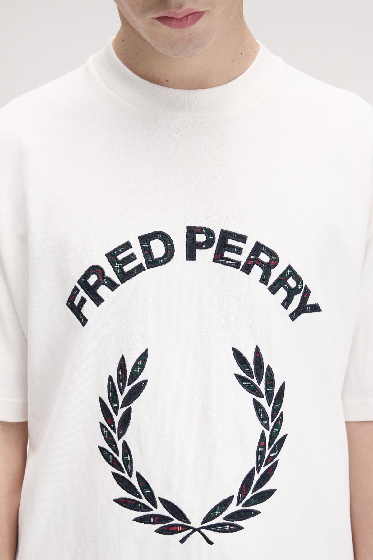 FRED PERRY T-shirt com aplique de xadrez