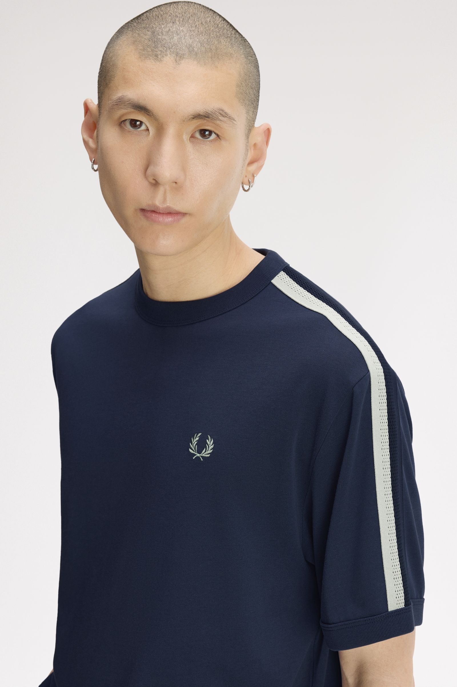 FRED PERRY T-shirt com fita de malha bicolor