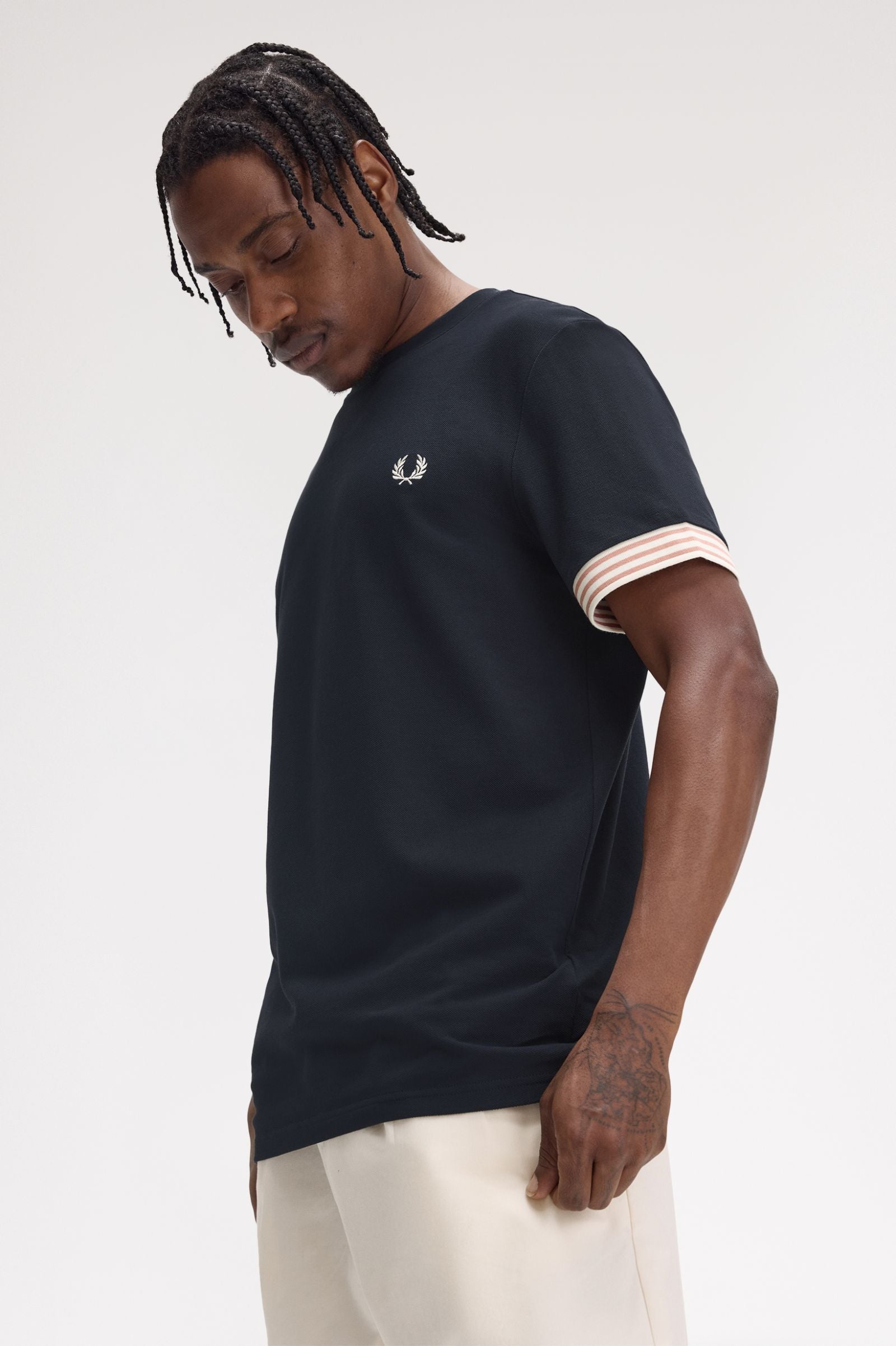FRED PERRY T-shirt com punhos às riscas - CARISMAstore