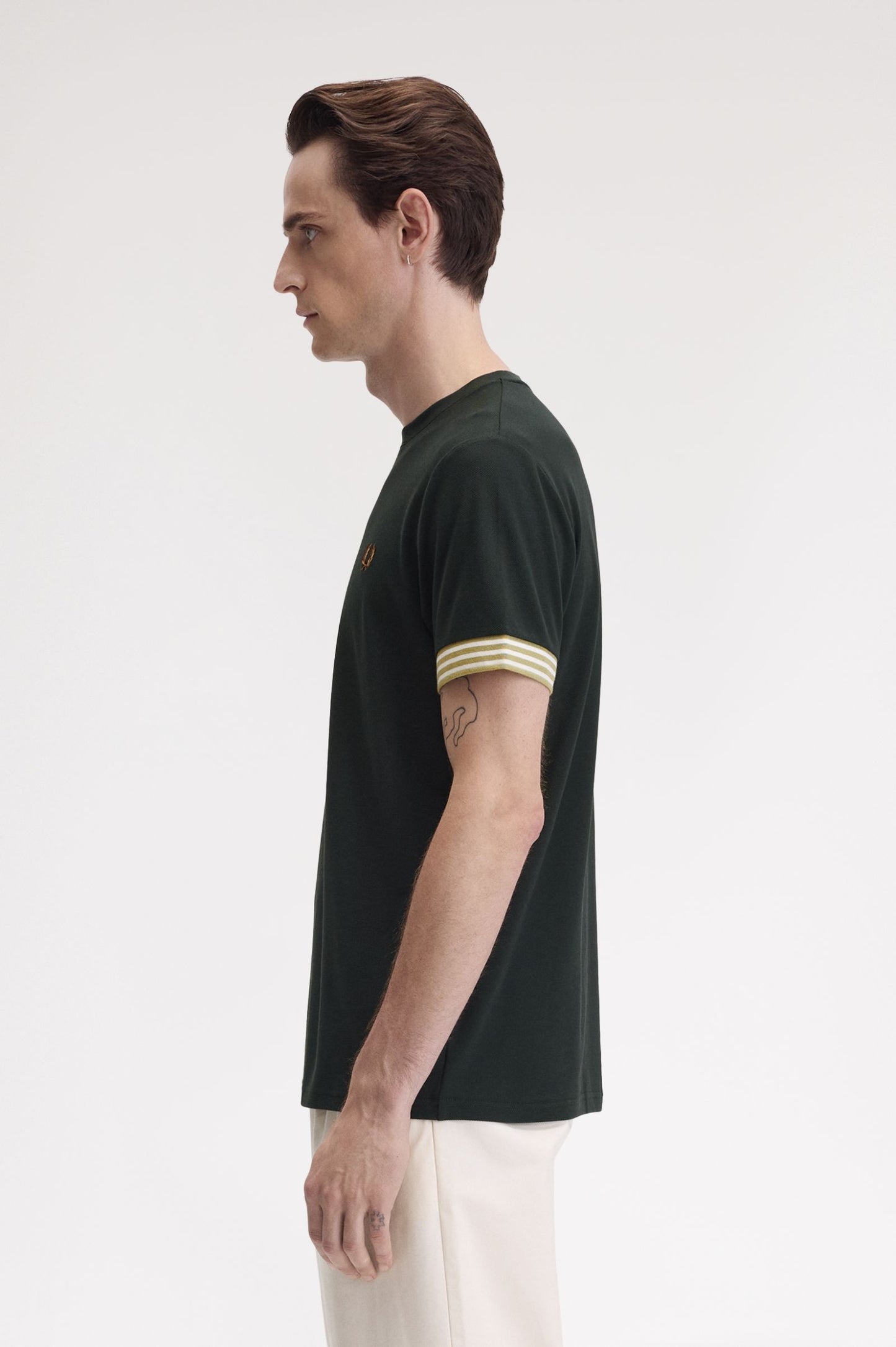 FRED PERRY T-shirt com punhos às riscas - CARISMAstore