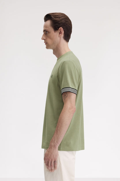 FRED PERRY T-shirt com punhos às riscas - CARISMAstore