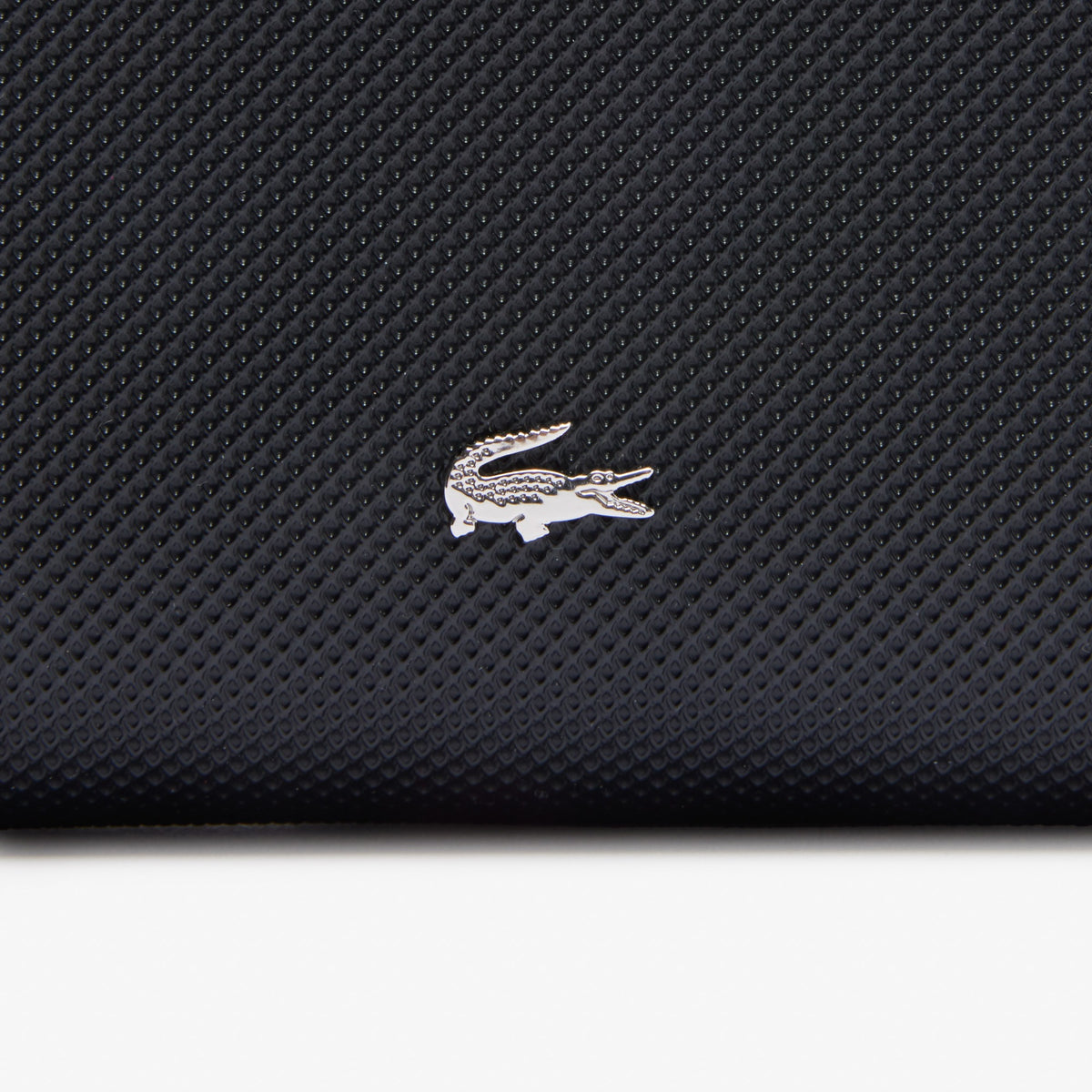 LACOSTE Carteira pequena com fecho zip daily city