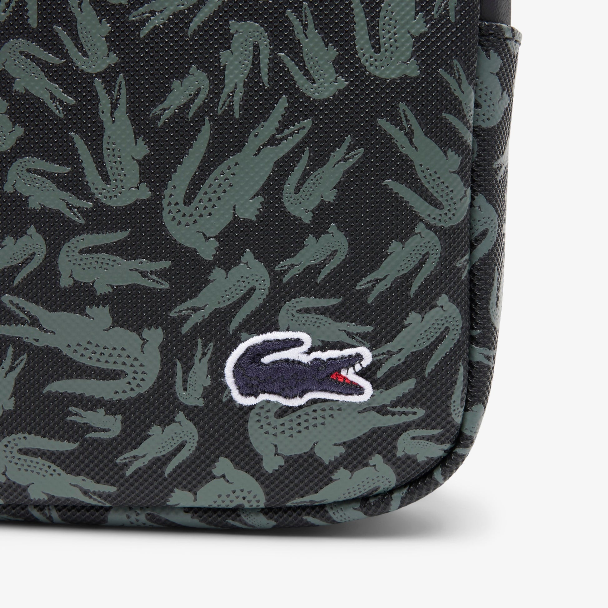 LACOSTE Mala LCST pequena - CARISMAstore