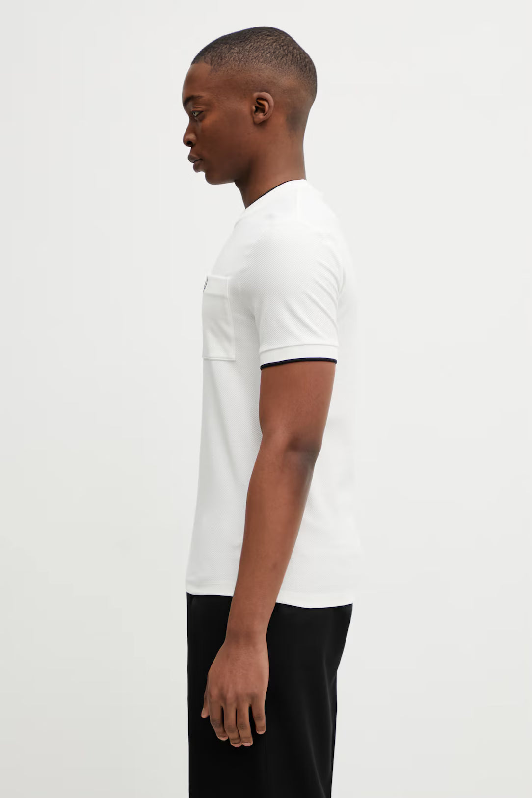 FRED PERRY T-shirt com bolso