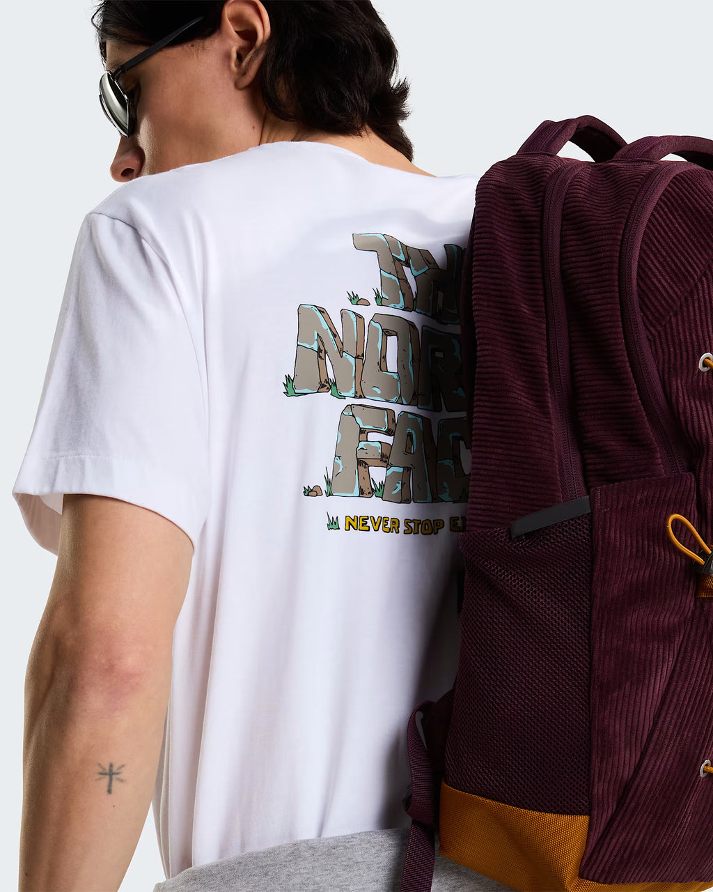 THE NORTH FACE T-shirt com gráfico stone logo