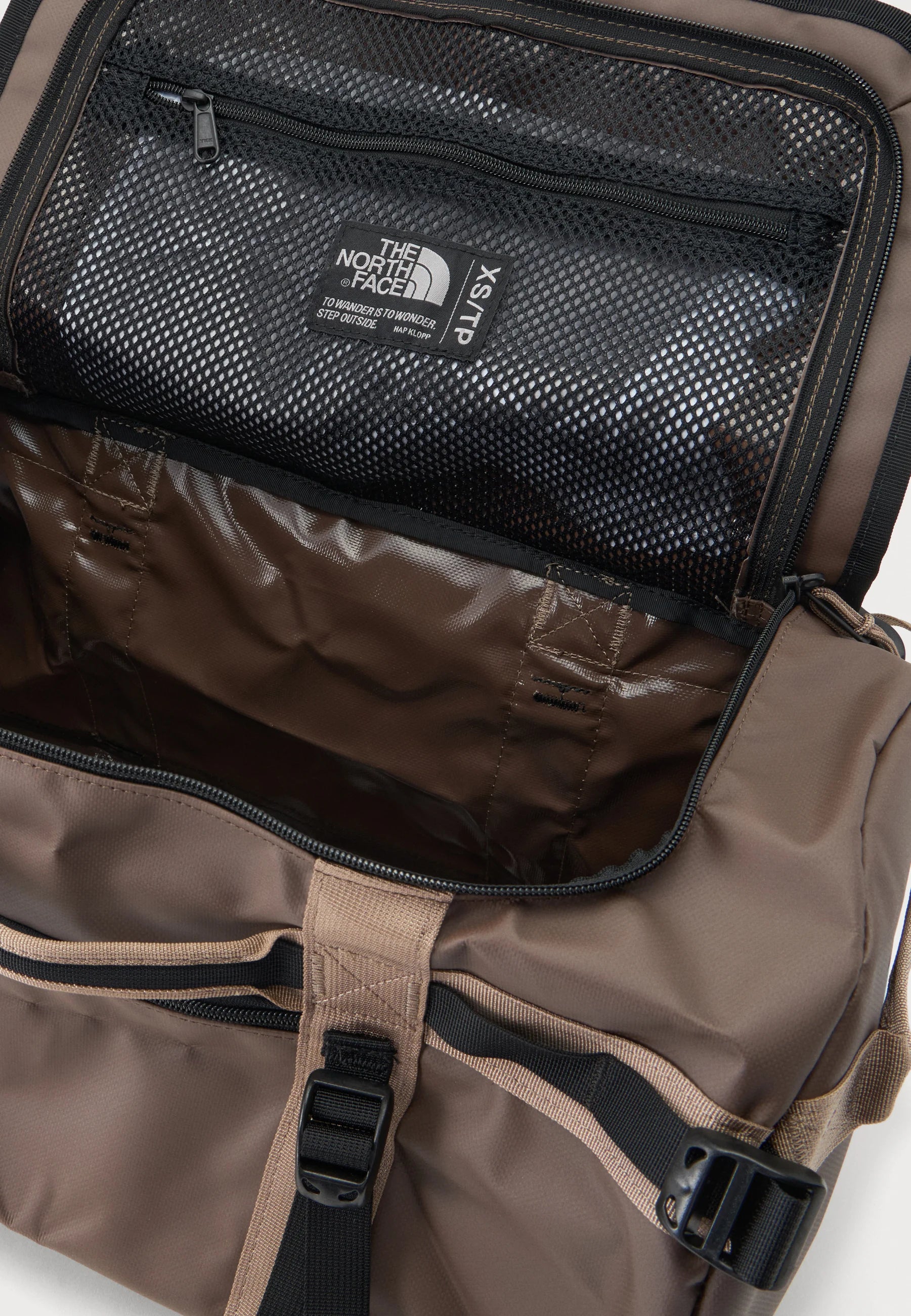 THE NORTH FACE Mochila base camp 31L