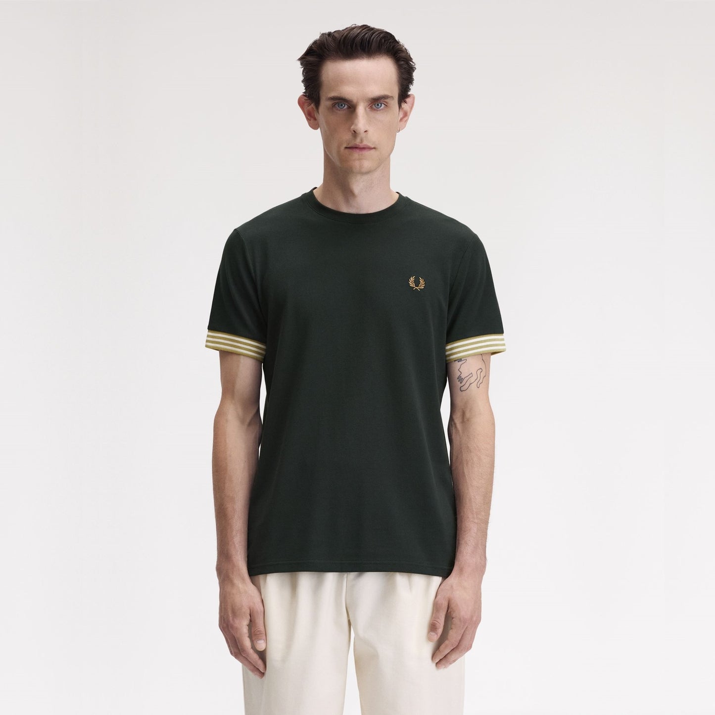 FRED PERRY T-shirt com punhos às riscas - CARISMAstore