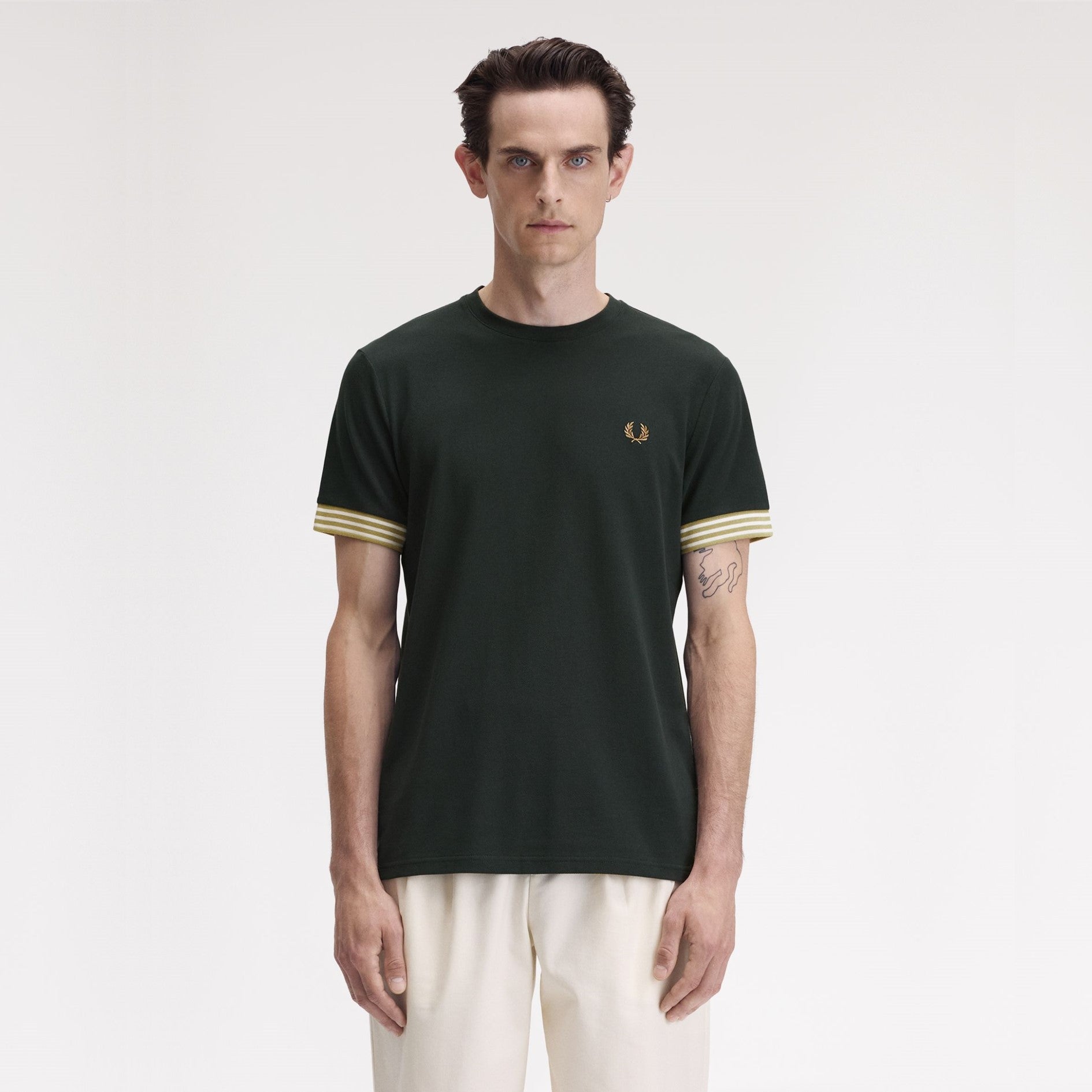 FRED PERRY T-shirt com punhos às riscas - CARISMAstore