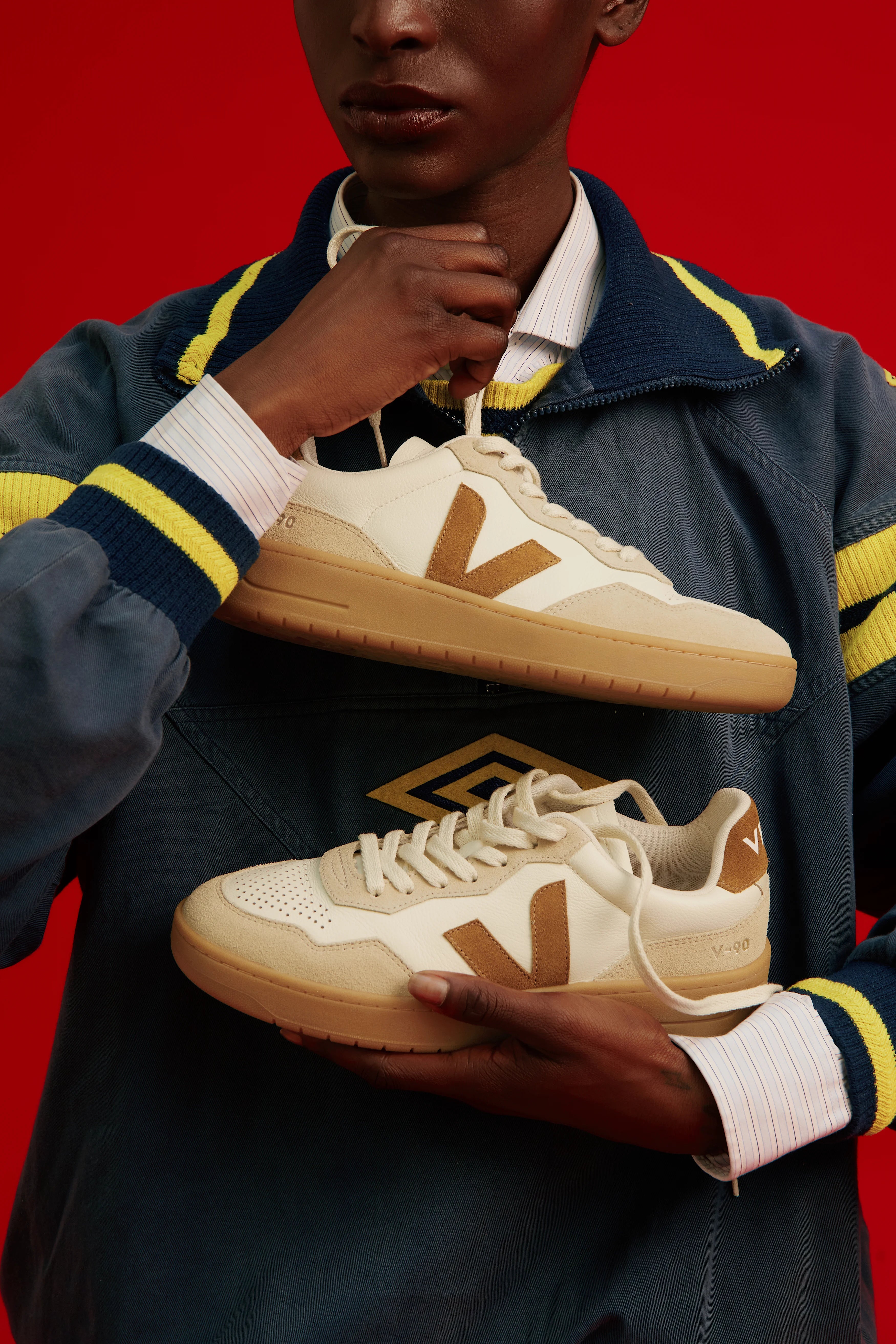 VEJA Sapatilhas v-90 leather pure camel
