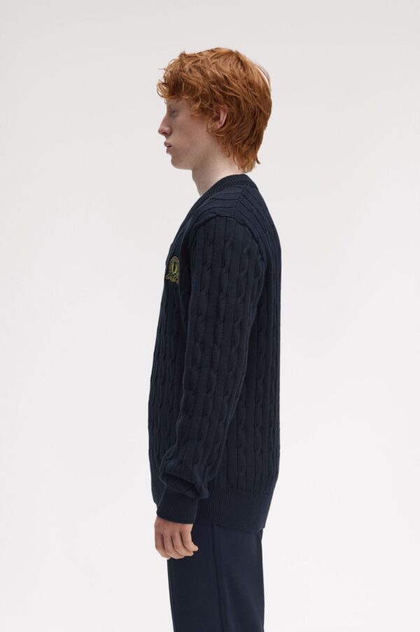 FRED PERRY Camisola em malha entrançada com emblema de ténis - Image 4